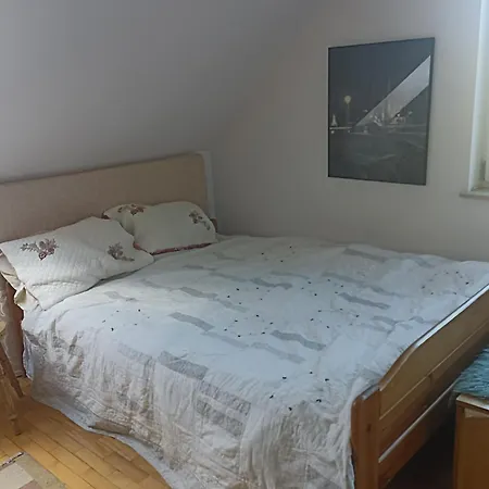 W Domku Quarto em Acomodações Particulares *
